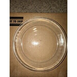 Pyrex Vintage Glass 10” Pie Dish BB-5